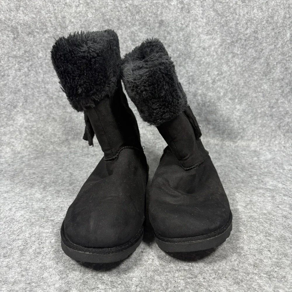 Makalu Iceland Winter Boots 4M Black Faux Fur Tassel Detail